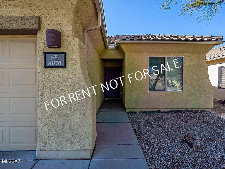 6070 S Wych Elm Pl — Photo 3