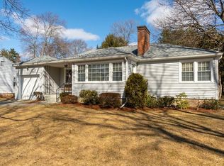 37 Westbrook Rd, Worcester, MA 01602