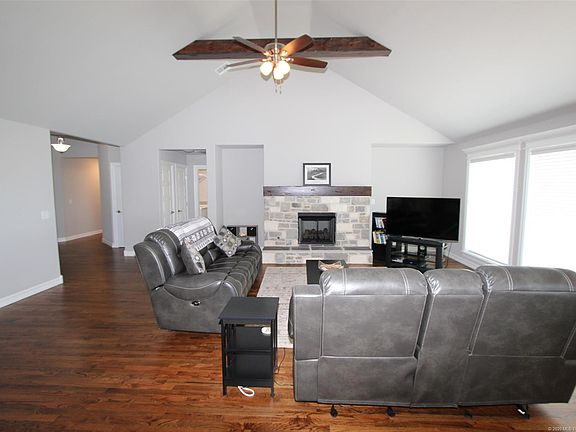 5th image of 7025 E Oakridge St