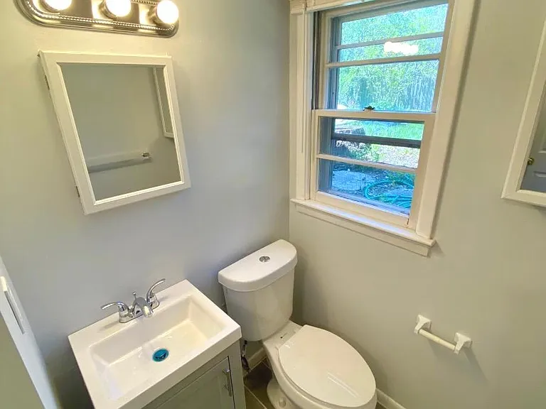 9110 Drake Pl — Photo 24