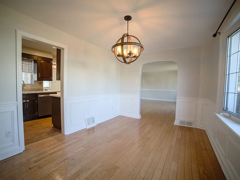 213 Heatherwood Rd — Photo 11