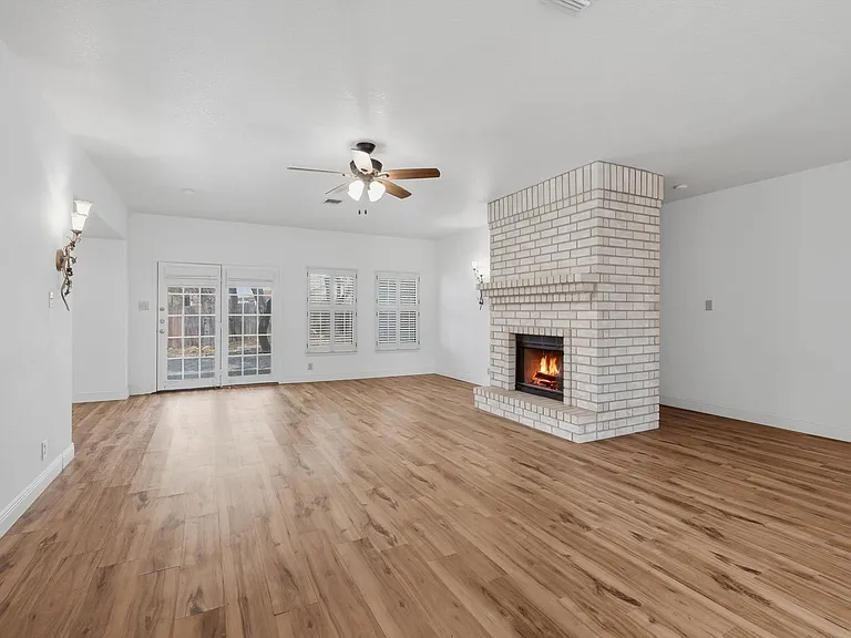 9231 Linbrooke — Photo 14