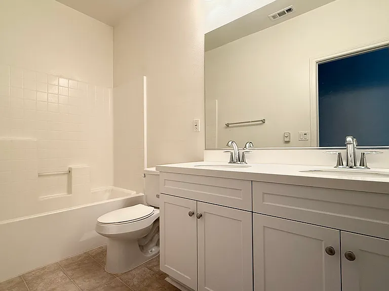 upstairs hallway bath - double sink
