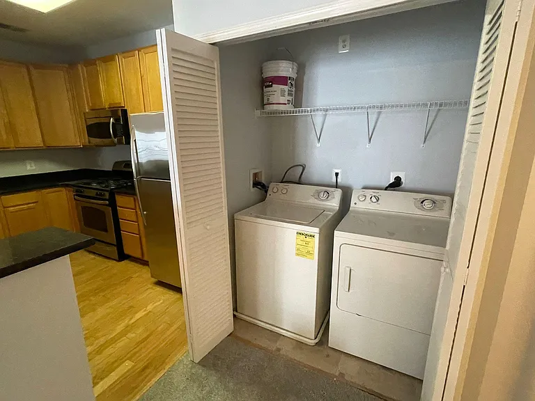 21210 McFadden Sq #303 — Photo 9