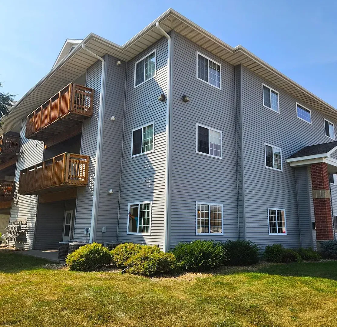 2250 Westlake Road — Photo 1