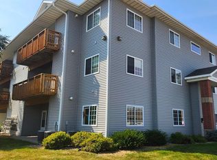 2190 Westlake Rd APT 102, North Liberty, IA 52317