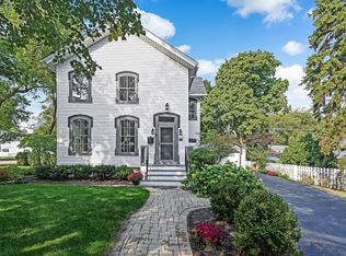 44 S Bruner St, Hinsdale, IL