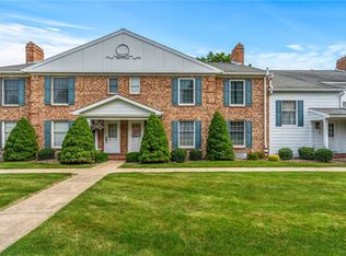 286 Windsor Rdg UNIT 25, New Castle, PA 16105