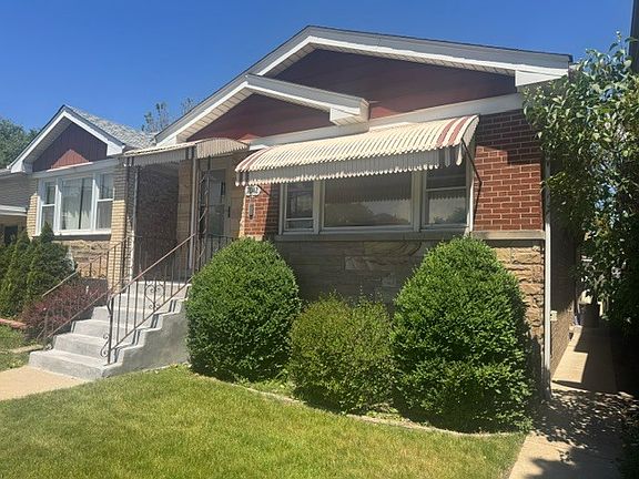 2nd image of 7042 Pershing Rd