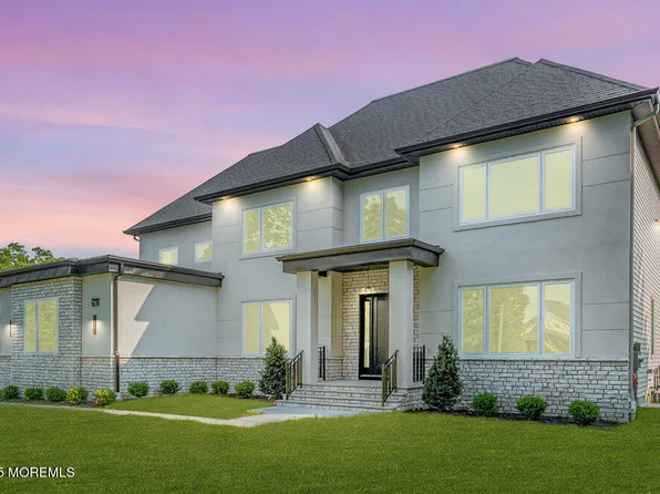 11 Cranberry Harvest Court, Jackson, NJ 08527