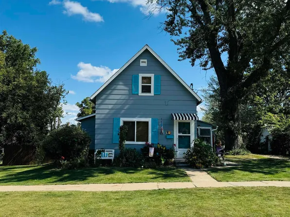 611 S Park St, Osceola, IA 50213