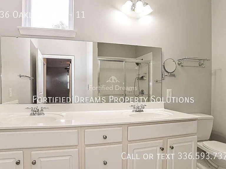 536 Oakland Ave #11 — Photo 10