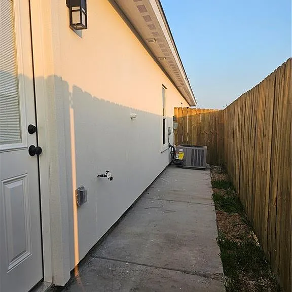 1324 N Abesam Ave #4 — Photo 16
