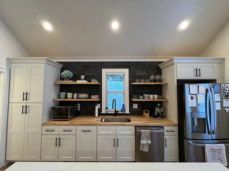623 W Harrison Rd — Photo 10