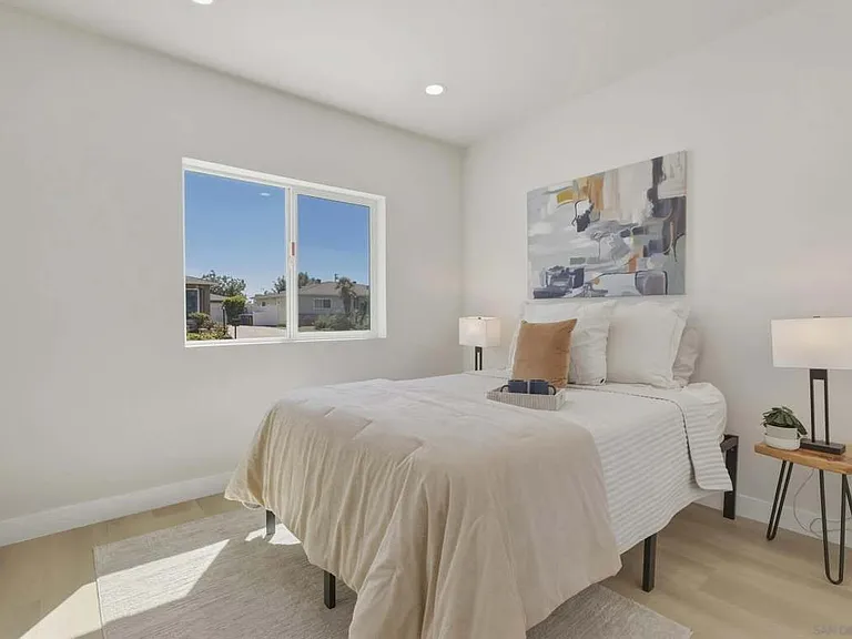 6850 Rosefield Dr — Photo 3
