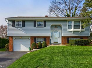 405 Candlewyck Rd, Lancaster, PA 17601