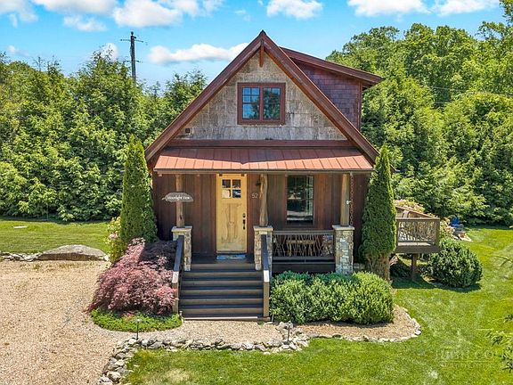 2nd image of 52 Eagle Cottage Lane #8