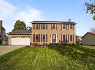 2831 Saybrooke Blvd, Stow, OH