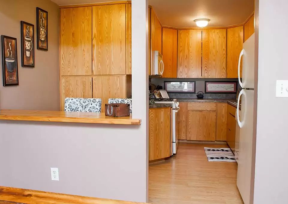 2nd image of 7 Knightsbridge