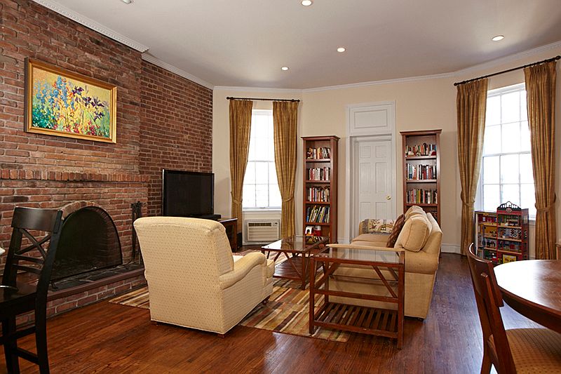 1st image of 35 W 84th St #2