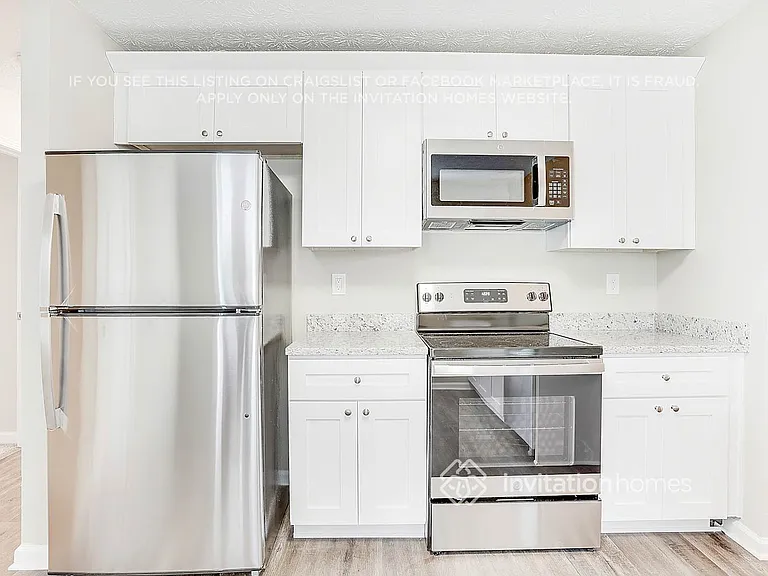 308 Devonshire Dr — Photo 9