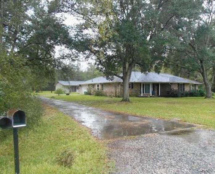 1st image of 1390 N Lewis Dr