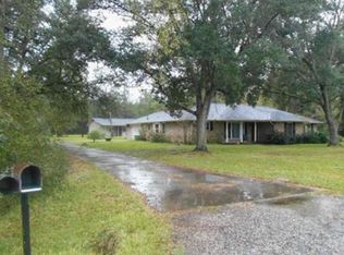 1390 N Lewis Dr, Orange, TX 77632