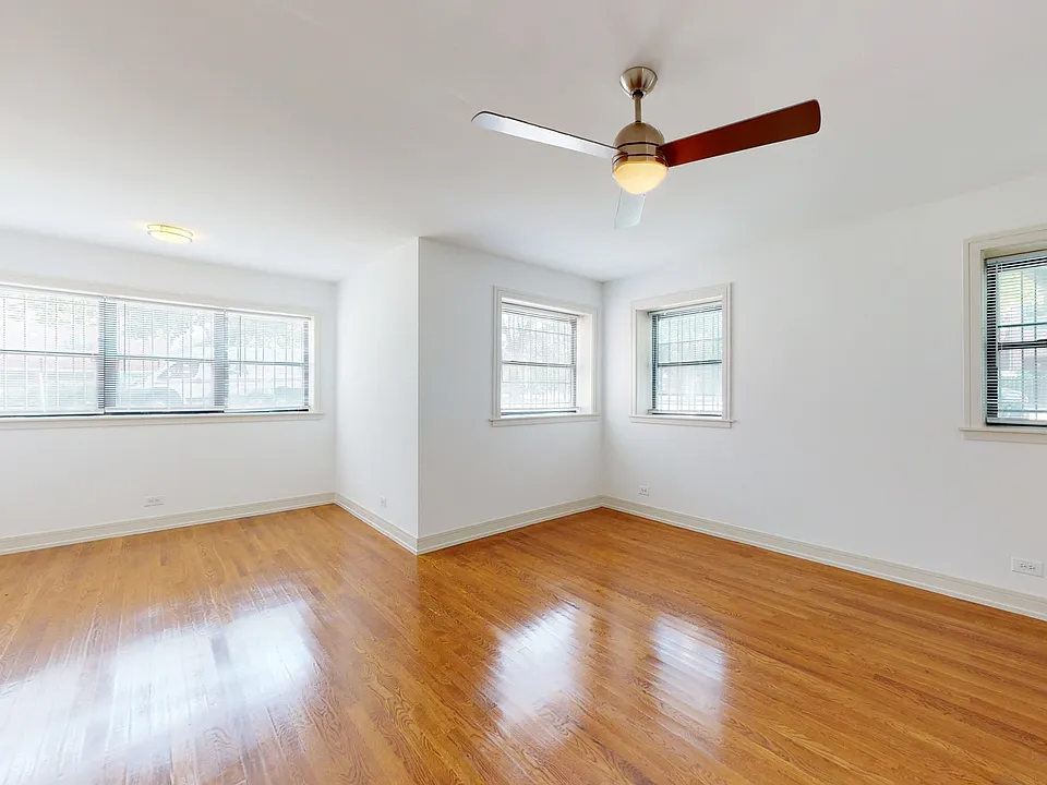 Dining/Living room