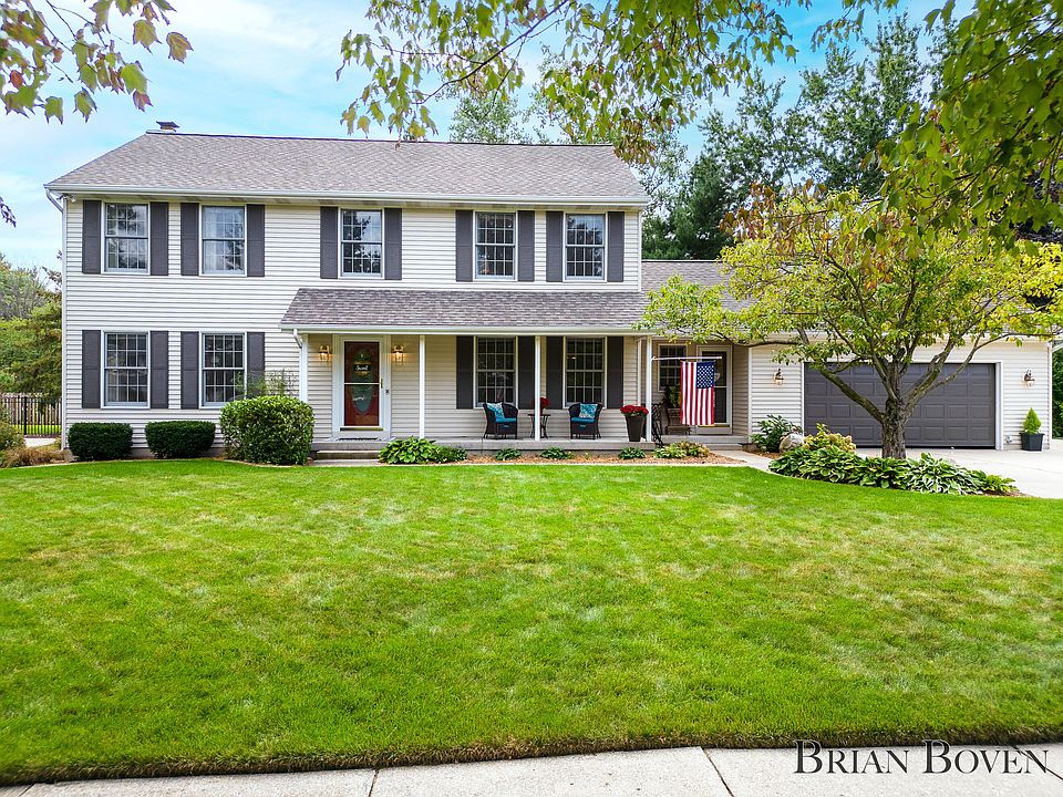1st image of 6027 Meadowlark St NE