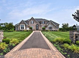 21 Oxford Dr, Ivyland, PA 18974