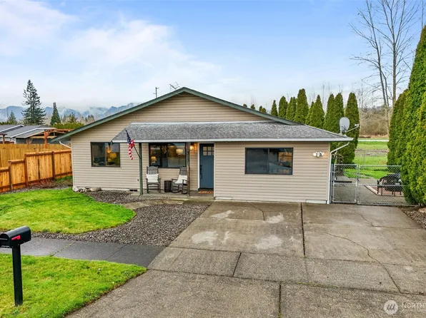 313 Johnson Street, Enumclaw, WA 98022