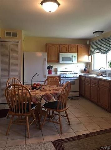 1st image of 1734 Shadwell Dr