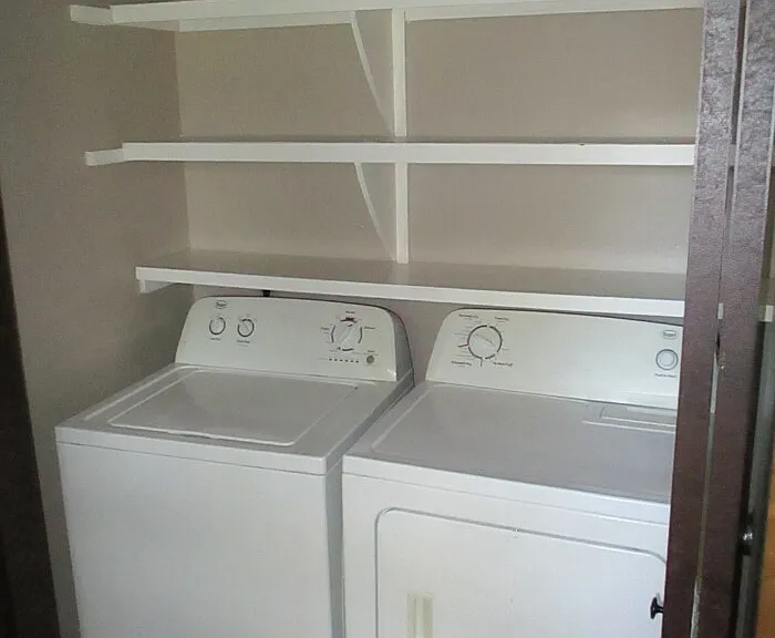 218 Loren Dr — Photo 4