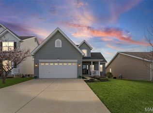 408 Hollowgate Ct, Lake Saint Louis, MO 63367