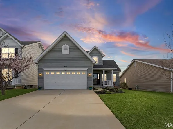 408 Hollowgate Ct, Lake Saint Louis, MO 63367