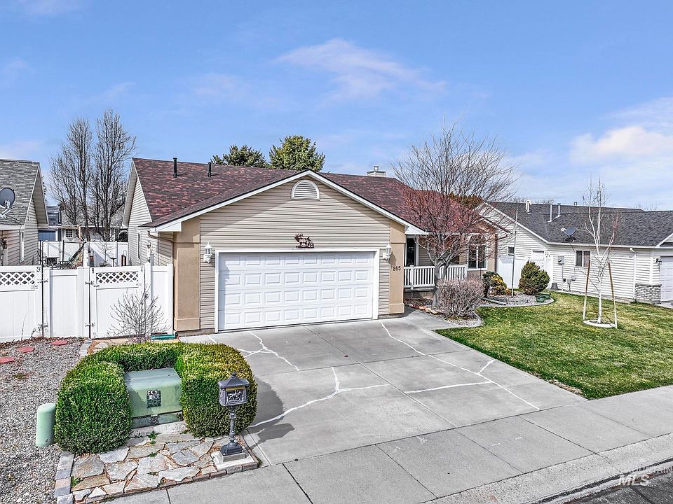 2nd image of 265 Cedar Park Cir