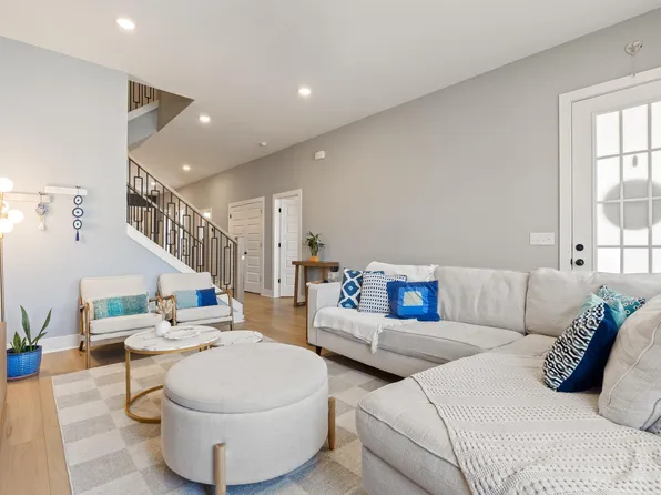 1734 Coburn St, Hoover, AL 35244