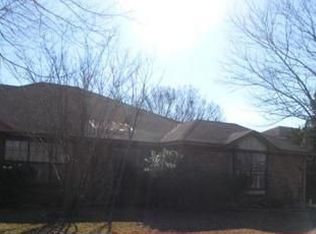 10236 Ridge Oak St, Dallas, TX 75227