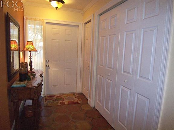 5th image of 9645 Halyards Ct