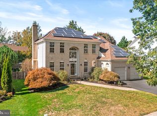 4 Wendover Rd, East Windsor, NJ 08520