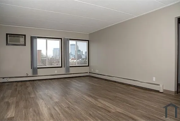2200 Blaisdell Ave #21 — Photo 6