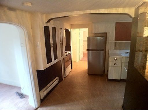 3rd image of 651 Highland Ave APT B