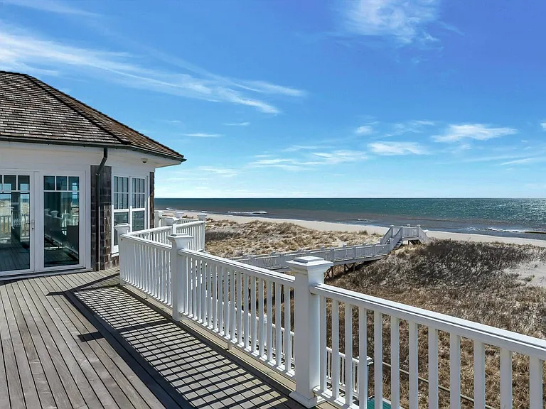 19 Dune Rd — Photo 15