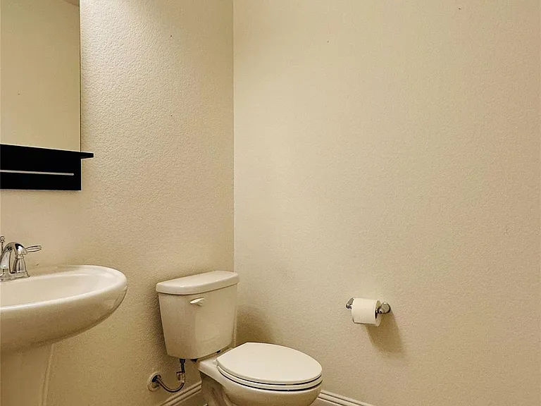 3308 De Torres Cir — Photo 23