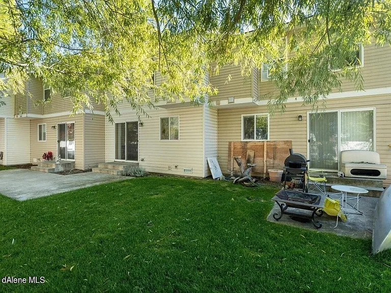 6201 W Trestle St #1-4 — Photo 20