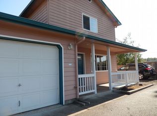 120 Lorraine Ave, Eagle Point, OR 97524