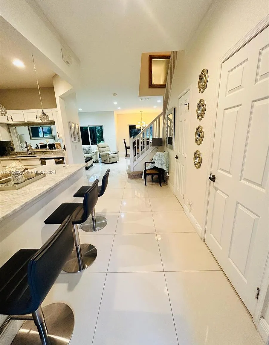 Mizner Pointe Of Boca Via — Photo 2