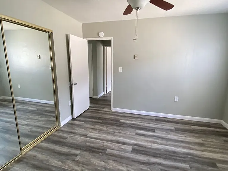 4140 Cleveland Ave — Photo 22