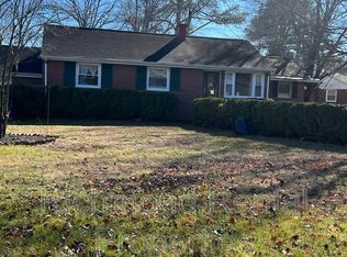 9505 Nandina Dr, Henrico, VA 23228