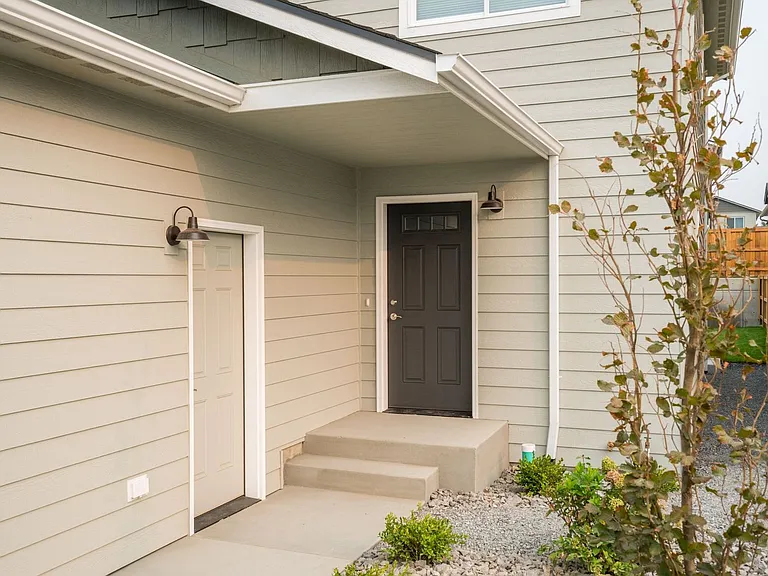 489 S Kansas Loop — Photo 11